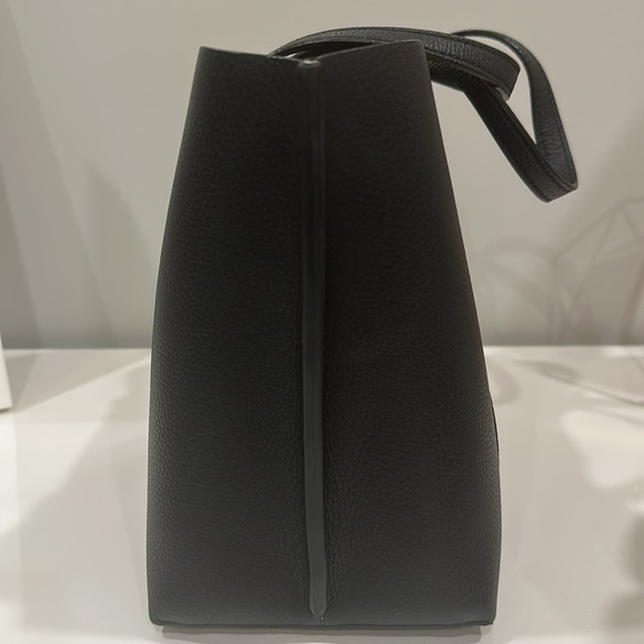 Tory Burch Small Perry Crossbody Tote Satchel Bag in black - Picture 5 of 16